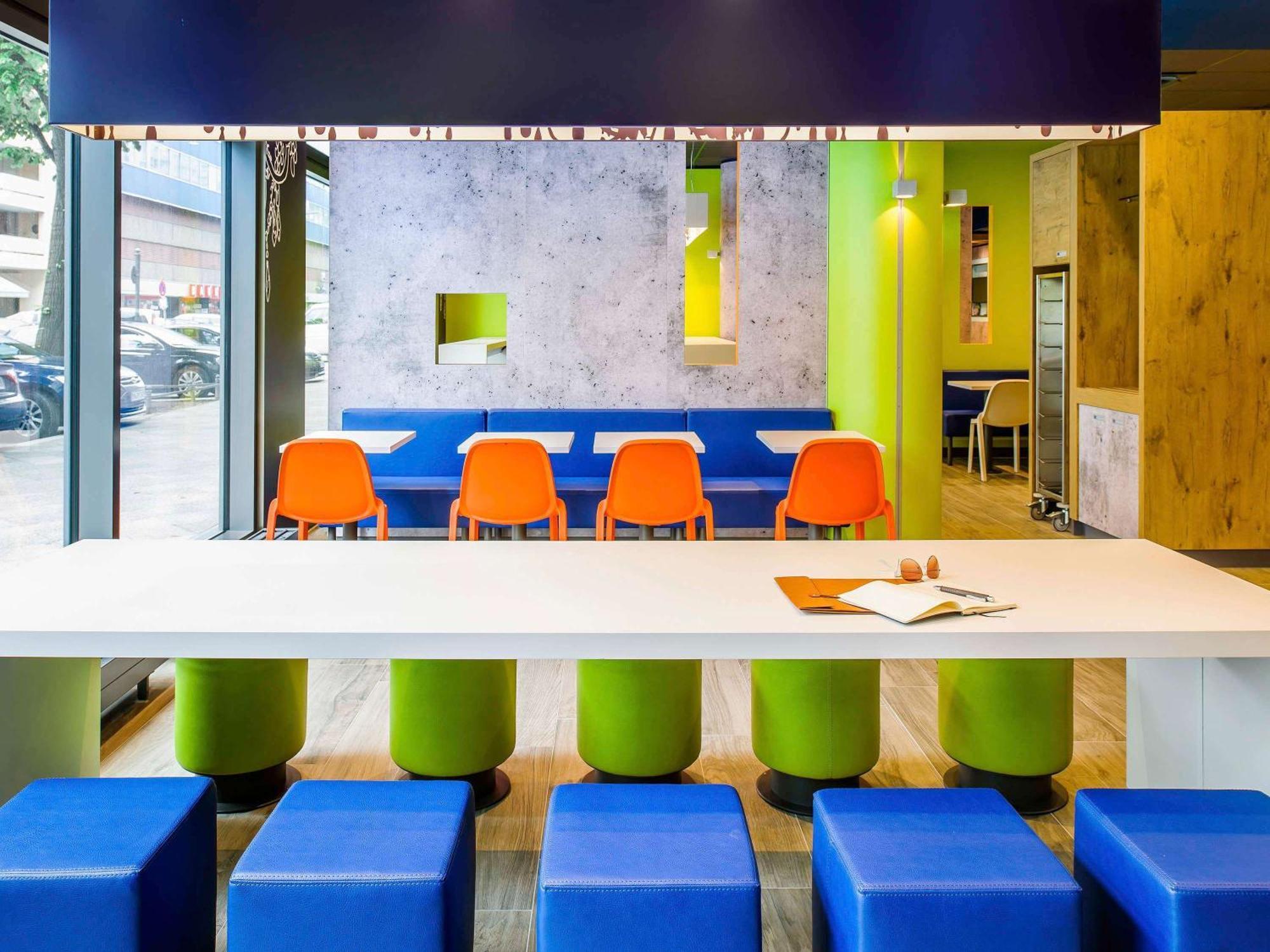 Ibis Budget Rochefort Ngoại thất bức ảnh